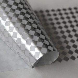 Nhãn bảo mật hình bàn cờ.